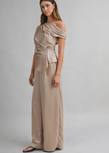 Cargar imagen en el visor de la galería, Lorenza Set Beige
