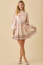 Cargar imagen en el visor de la galería, Cata Rose Flowers Pink
