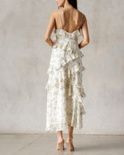 Cargar imagen en el visor de la galería, Clemen Flowers
