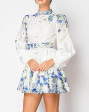 Cargar imagen en el visor de la galería, Jacky Blue Flowers
