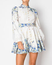 Cargar imagen en el visor de la galería, Jacky Blue Flowers
