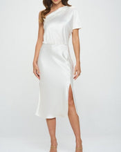 Cargar imagen en el visor de la galería, Keyla White
