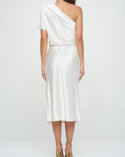 Cargar imagen en el visor de la galería, Keyla White
