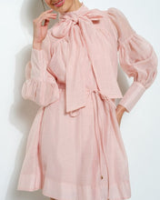 Cargar imagen en el visor de la galería, Lolita Pink
