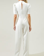 Cargar imagen en el visor de la galería, Loretta White Jumpsuit
