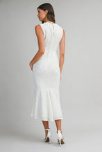 Cargar imagen en el visor de la galería, Martina White
