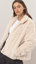 Cargar imagen en el visor de la galería, Nina Ivory Coat
