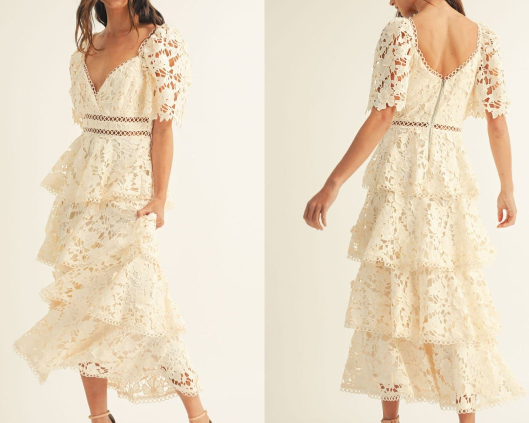 Caty Ivory Sleeves