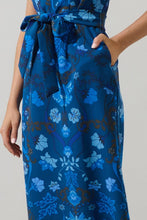 Cargar imagen en el visor de la galería, Sasha Blue Flowers
