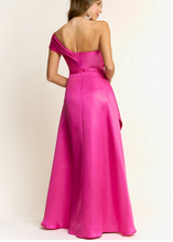 Cargar imagen en el visor de la galería, Ximena Fuchsia
