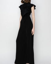 Cargar imagen en el visor de la galería, Tessy Black Jumpsuit
