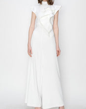 Cargar imagen en el visor de la galería, Tessy White Jumpsuit
